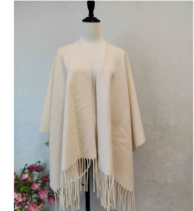 Fashion Retro High-end Travel Warm Outerwear Cloak Cape